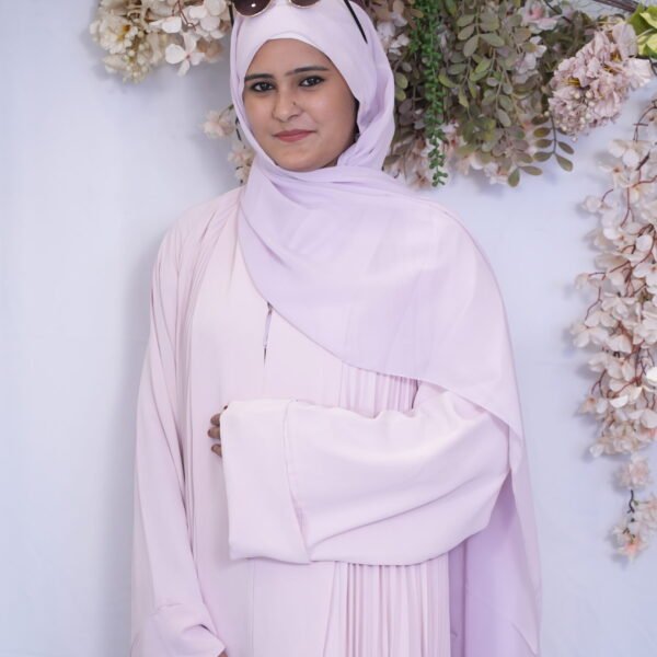 B. Ruh Pleated Abaya