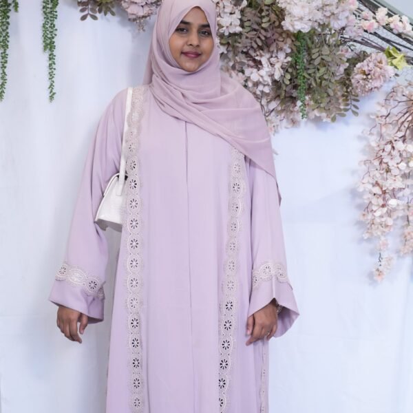 Amra Lace Abaya