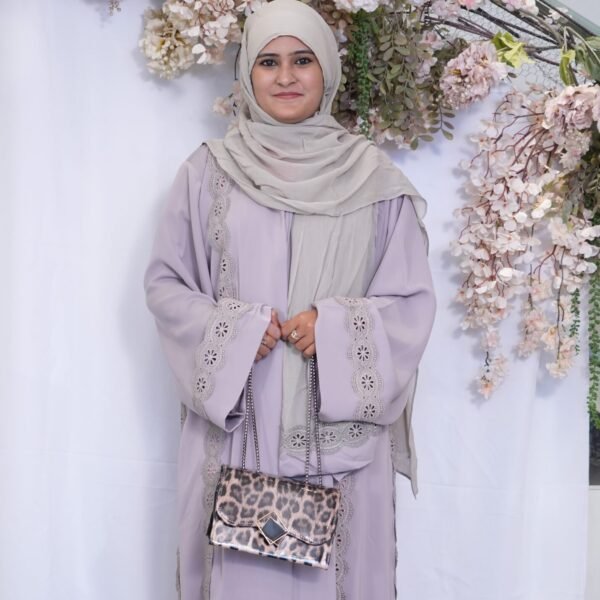 Amra Lace Abaya