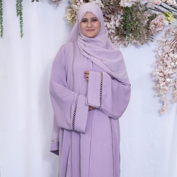 Aamra Lace Abaya